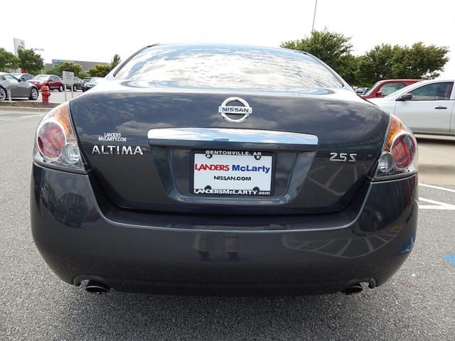 Nissan Altima 2008 photo 2