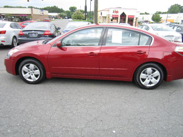 Nissan Altima 2008 photo 1
