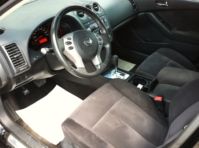 Nissan Altima 2008 photo 1