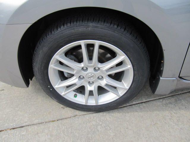 Nissan Altima LE Coupe