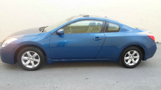Nissan Altima 2008 photo 2