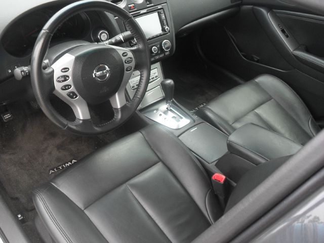 Nissan Altima 2008 photo 1