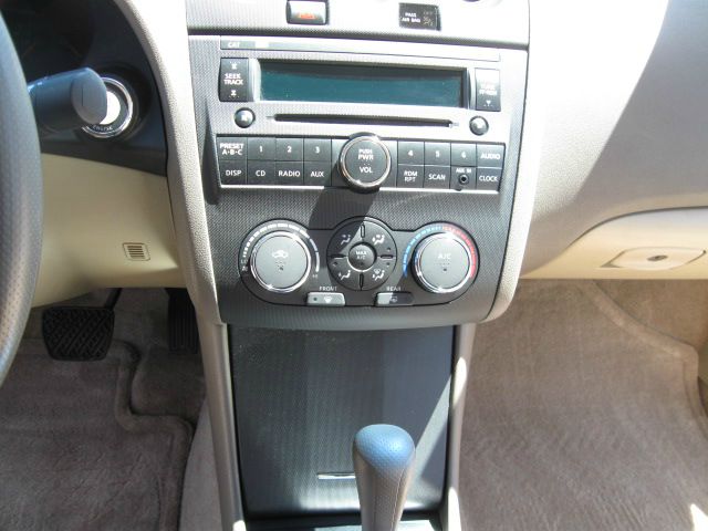Nissan Altima 2008 photo 16