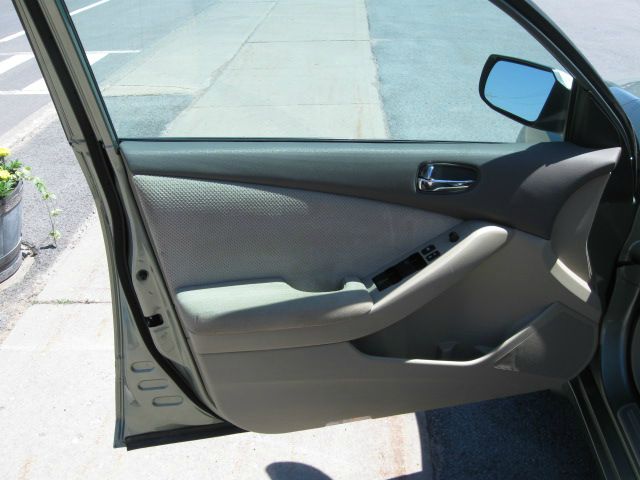 Nissan Altima 2008 photo 2