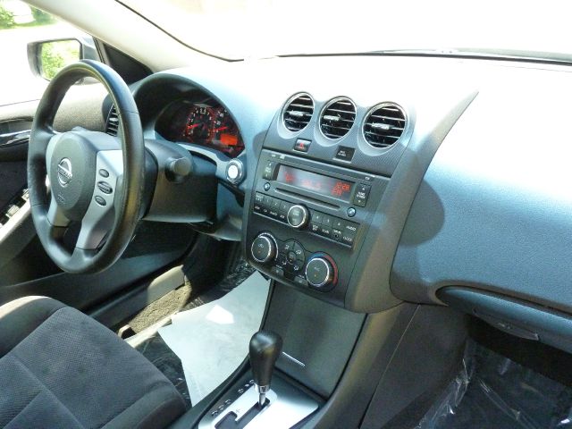 Nissan Altima 2008 photo 13