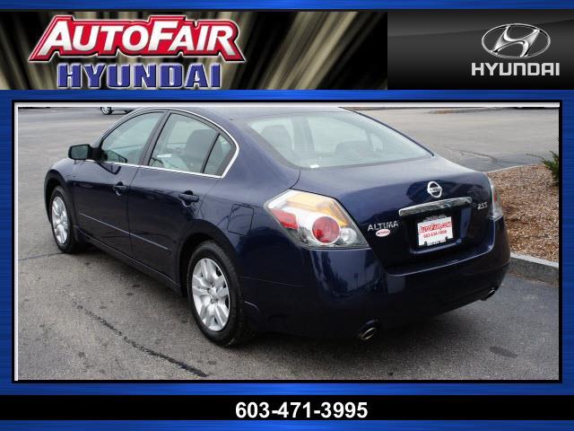 Nissan Altima 2009 photo 3