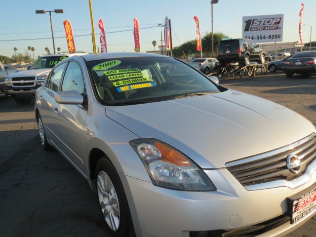 Nissan Altima 2009 photo 1