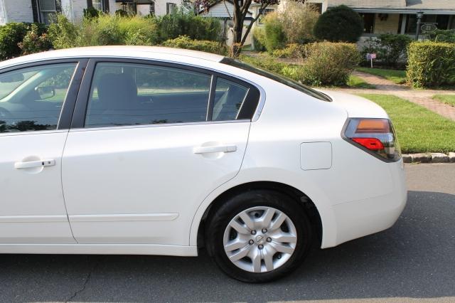 Nissan Altima 2009 photo 5