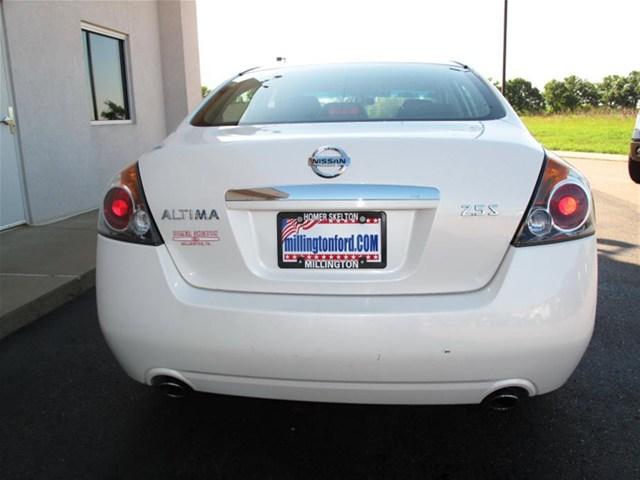 Nissan Altima 2009 photo 5