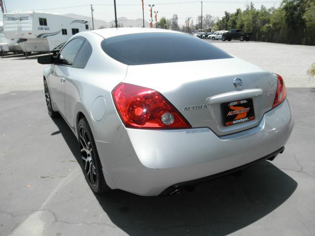 Nissan Altima 2009 photo 16