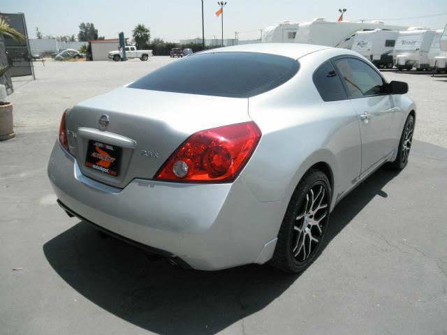 Nissan Altima 2009 photo 17