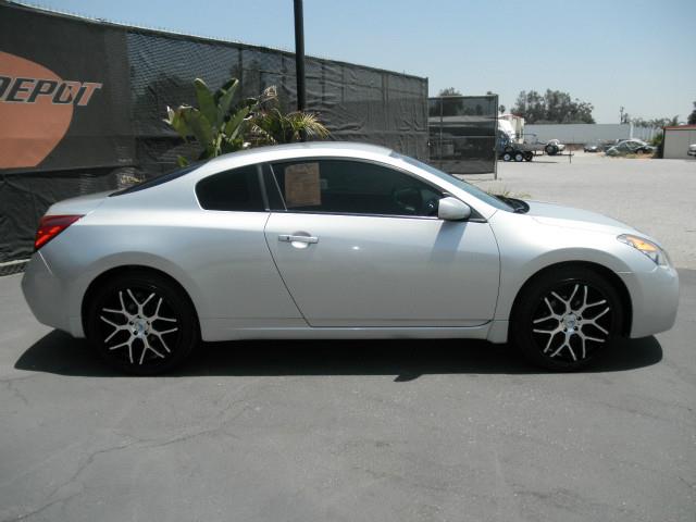 Nissan Altima 2009 photo 19