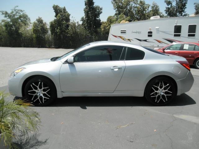 Nissan Altima 2009 photo 21