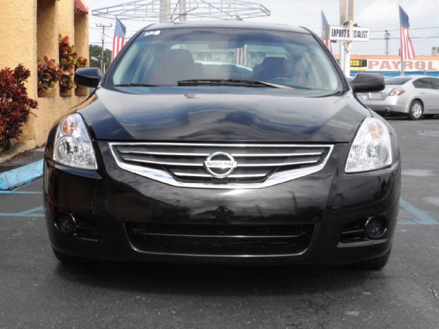 Nissan Altima 2009 photo 2