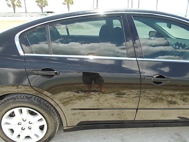 Nissan Altima Pickupslt Quad Cab SWB 4WD 4x4 Truck Sedan