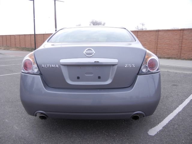 Nissan Altima 2009 photo 1