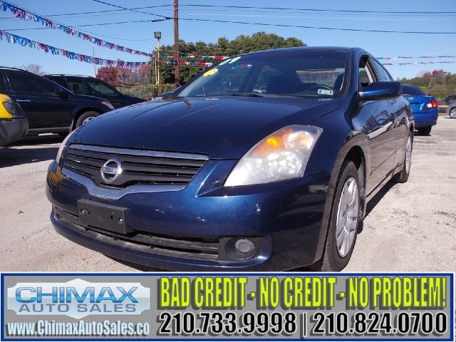 Nissan Altima Pickupslt Quad Cab SWB 4WD 4x4 Truck Sedan