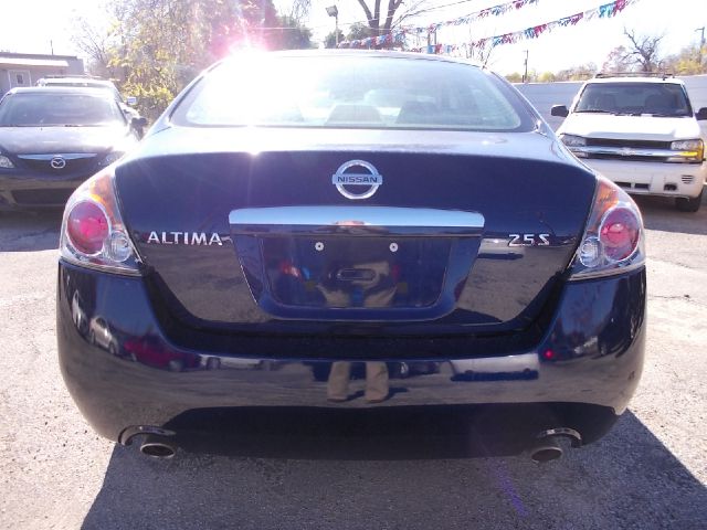 Nissan Altima 2009 photo 1