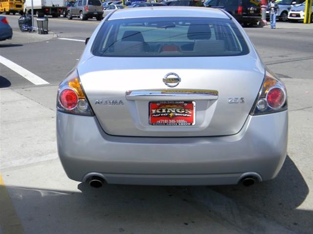 Nissan Altima 2009 photo 11