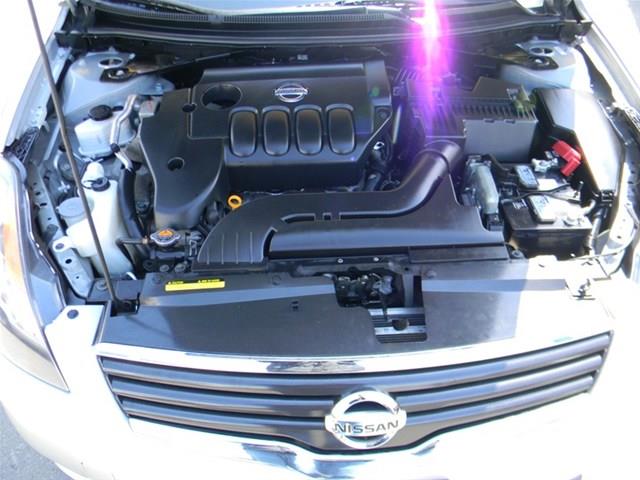 Nissan Altima 2009 photo 14