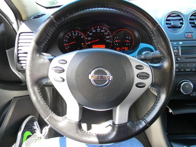 Nissan Altima 2009 photo 22