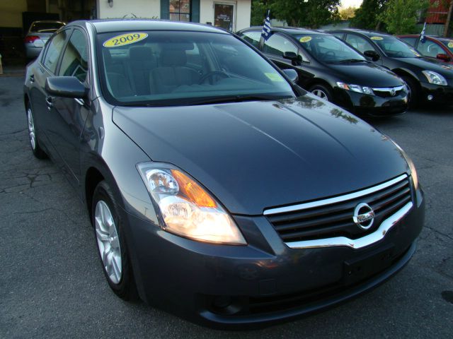Nissan Altima 2009 photo 3