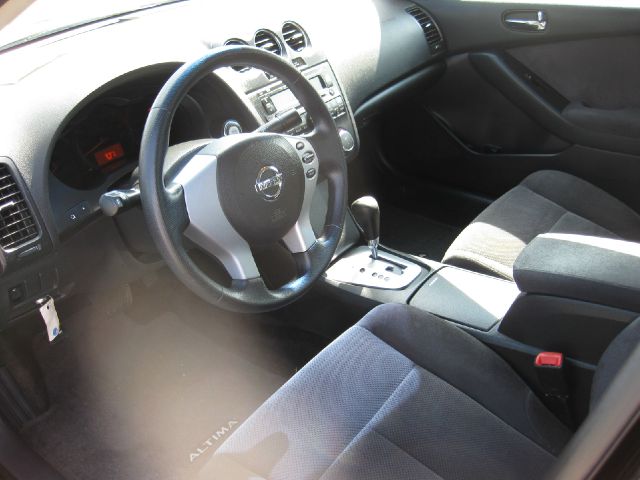Nissan Altima 2009 photo 6