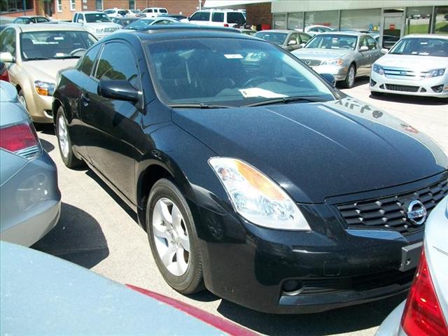 Nissan Altima 2009 photo 1