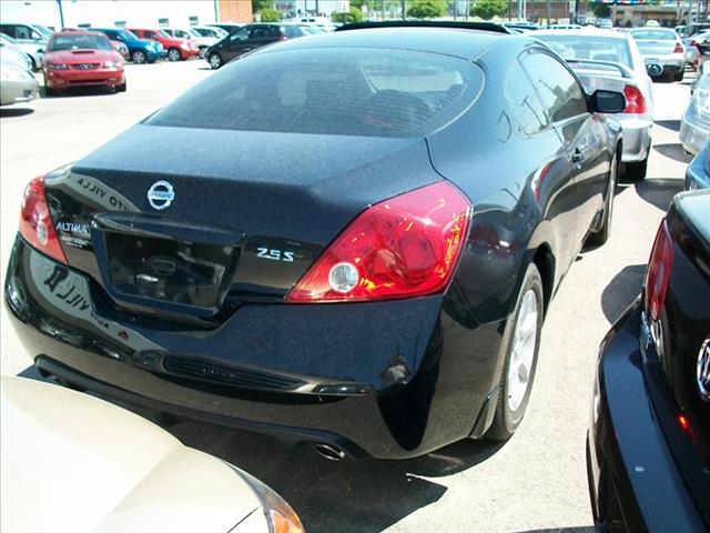 Nissan Altima 2009 photo 3