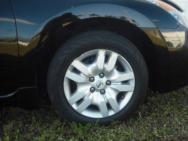 Nissan Altima 2009 photo 4