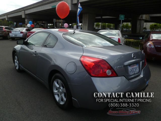 Nissan Altima 2009 photo 2