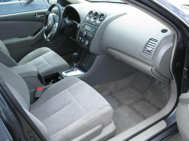 Nissan Altima 2009 photo 3