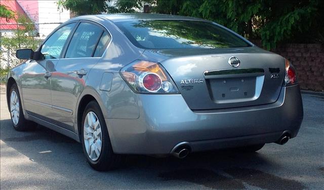 Nissan Altima 2009 photo 1
