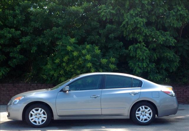 Nissan Altima 2009 photo 4