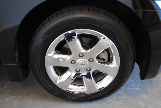 Nissan Altima Pickupslt Quad Cab SWB 4WD 4x4 Truck Sedan