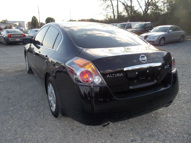 Nissan Altima 2009 photo 3