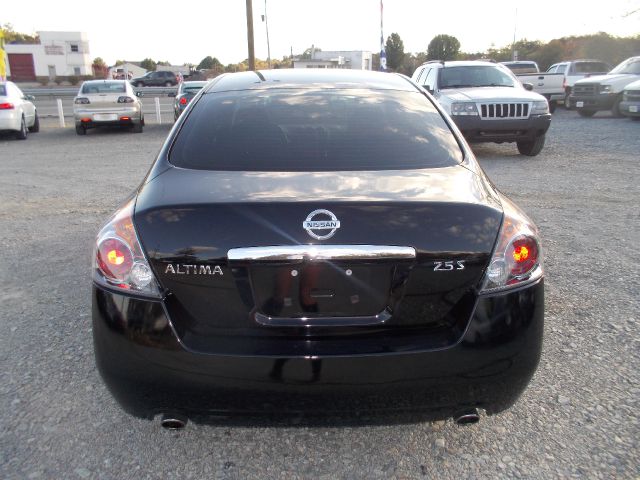 Nissan Altima 2009 photo 4