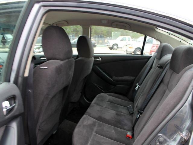 Nissan Altima 2009 photo 4