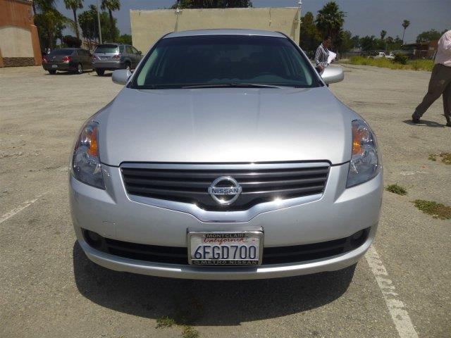 Nissan Altima 2009 photo 9