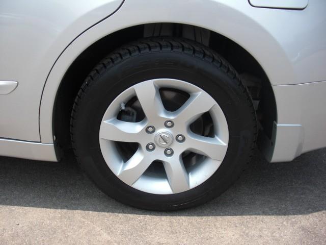 Nissan Altima 2009 photo 2