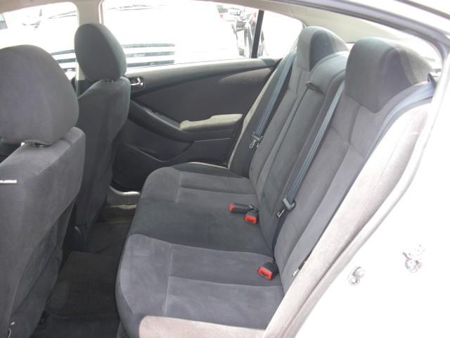 Nissan Altima 2009 photo 3