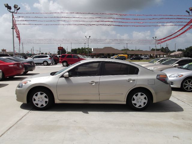 Nissan Altima 2009 photo 1