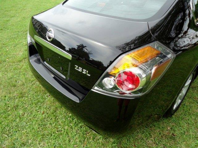 Nissan Altima 2009 photo 25