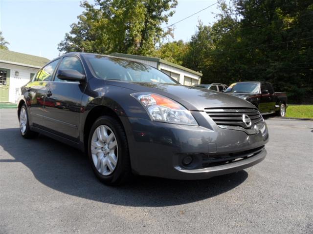 Nissan Altima 2009 photo 2