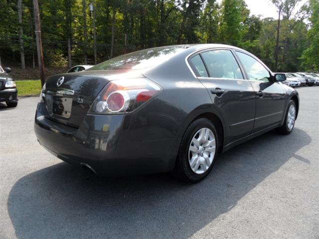 Nissan Altima 2009 photo 3