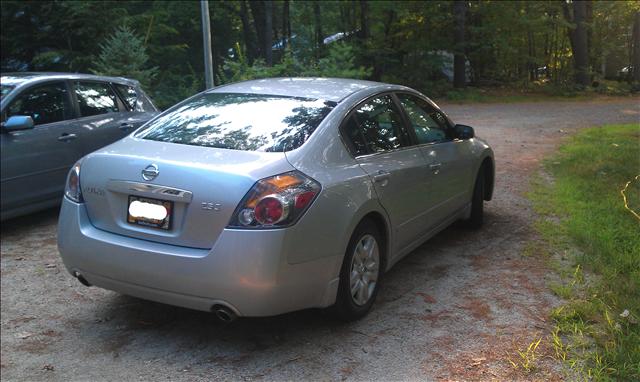 Nissan Altima 2009 photo 1