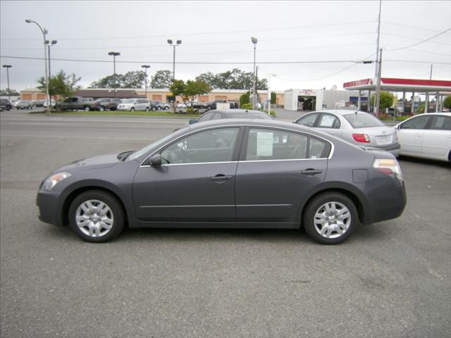 Nissan Altima 2009 photo 1