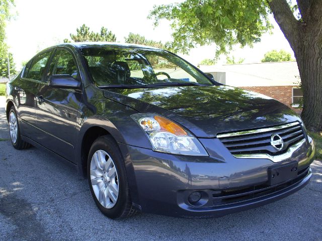 Nissan Altima 2009 photo 1