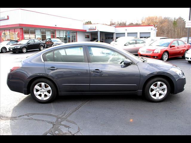 Nissan Altima 2009 photo 3