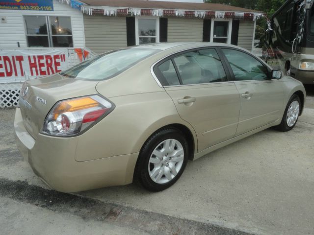 Nissan Altima 2009 photo 14